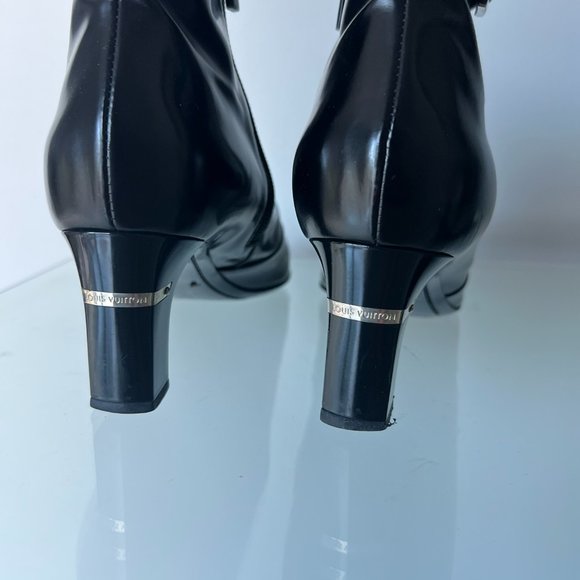 Louis Vuitton Black Short Boots Authentic - Picture 8 of 10